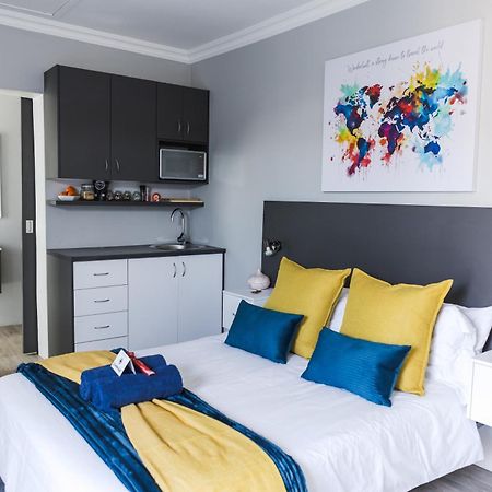 Wanderlust Private Studio Apartment Langebaan Buitenkant foto