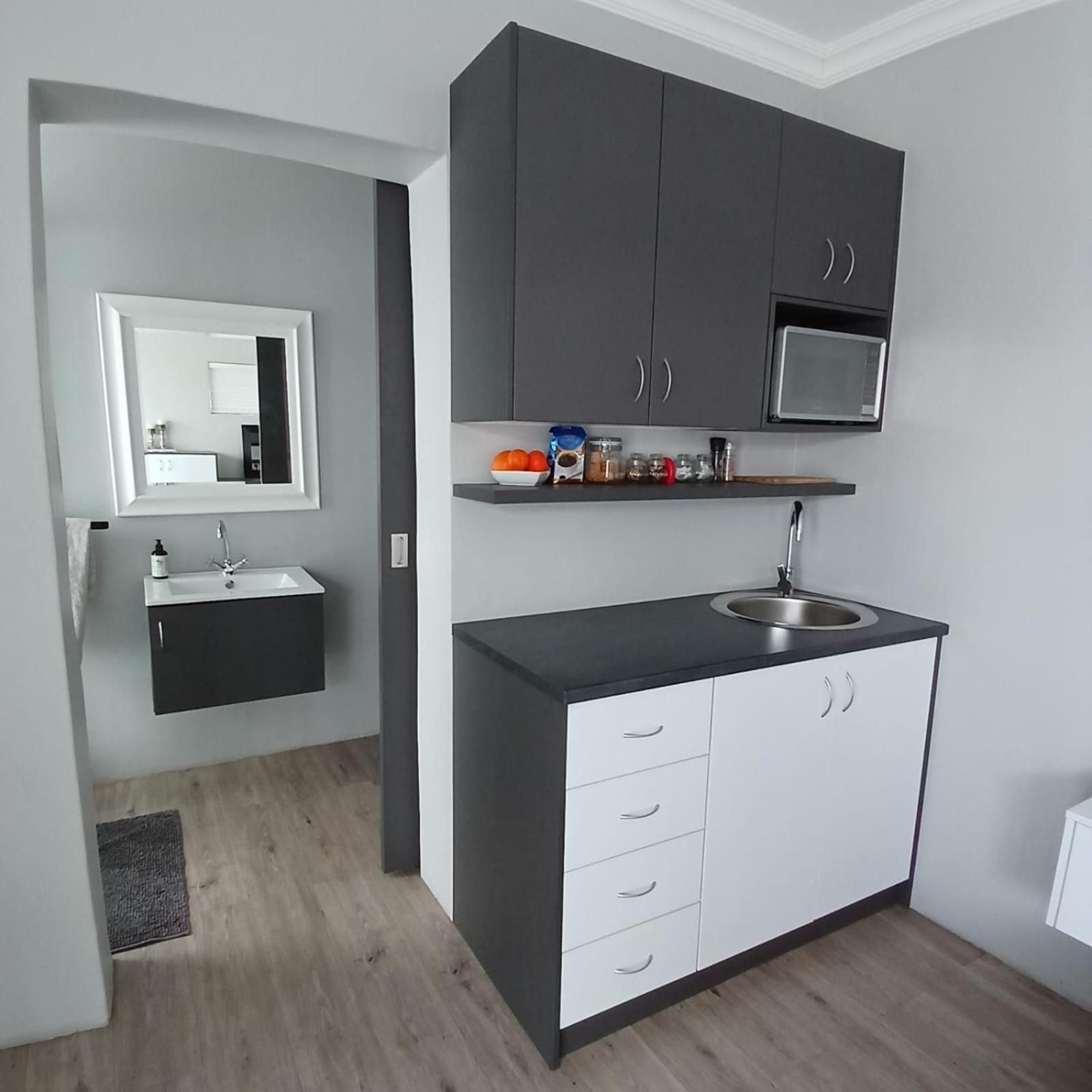 Wanderlust Private Studio Apartment Langebaan Buitenkant foto