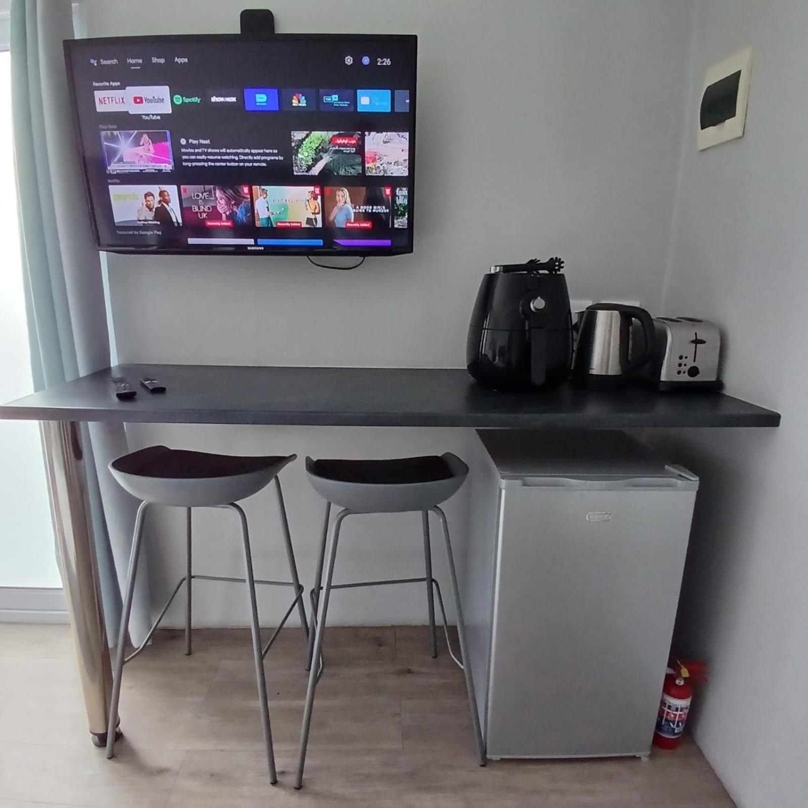 Wanderlust Private Studio Apartment Langebaan Buitenkant foto